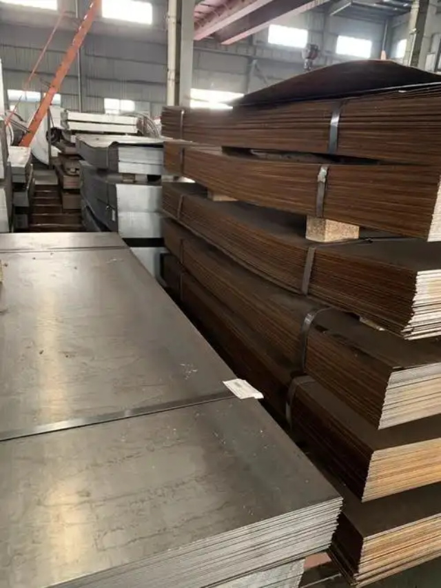 西乌珠穆沁考登钢板销售